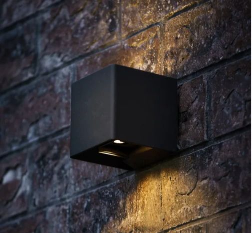 [4387] ECLAIRAGE MURAL IXION SMALL 230V (230W)